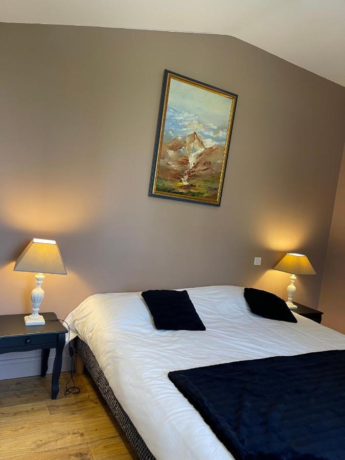 Domaine Des Peyries - Chambres Et Table D'Hotes Saint-Barthelemy-d'Agenais Exterior photo